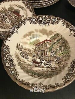 Johnson Brothers Heritage Hall Brown China Set For 8 Made In England