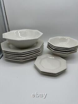 Johnson Brothers Heritage White Ironstone Dinner Plate (19 Pieces) Set