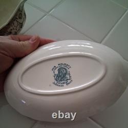 Johnson Brothers His Majesty Gravy Boat & Underplate EUC Wild Turkey 8 1/8L