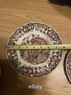 Johnson Brothers His Majesty Thanksgiving Eight Place Setting & 4 Bowl Free Ship