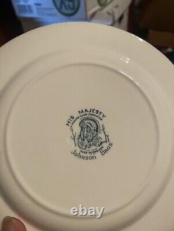 Johnson Brothers His Majesty Thanksgiving Eight Place Setting & 4 Bowl Free Ship