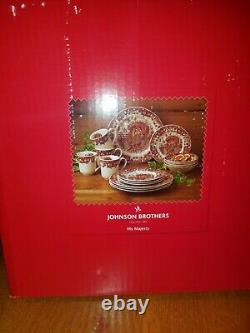 Johnson Brothers His Majesty Turkey Dinnerware 16 pieces, New on box