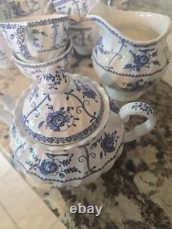 Johnson Brothers Indies Vintage Dinnerware Set