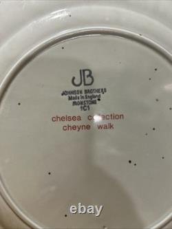 Johnson Brothers Ironstone Chelsea Collection Cheyne 29 Piece Vintage Flower