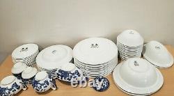 Johnson Brothers, Johnson Bros Willow Blue 46-Piece Dinnerware Set lot