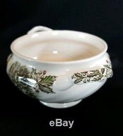 Johnson Brothers MERRY CHRISTMAS Covered Sugar Bowl & Creamer (Older)