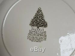 Johnson Brothers MERRY CHRISTMAS Large Round Holiday Serving Platter GORGEOUS