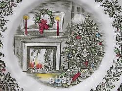 Johnson Brothers Merry Christmas pattern 6 dinner plates England painted