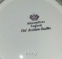 Johnson Brothers Old Britain Castles LAVENDER Purple VEGETABLE BOWL with Cover