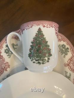 Johnson Brothers Old Britain Castles Pink Christmas Tree Place Setting 7 Pieces