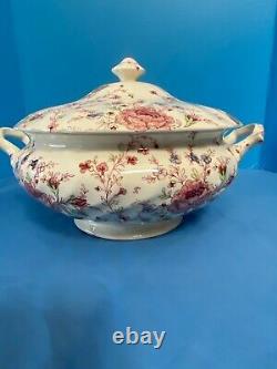 Johnson Brothers Rare Rose Chintz Pink England Covered Dish Large Soup Tureen