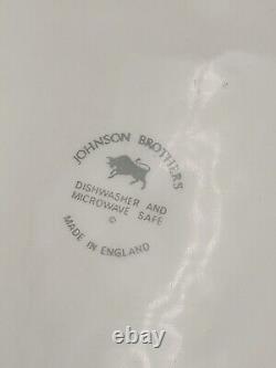 Johnson Brothers Richmond White Dinner Plates Set Of 4