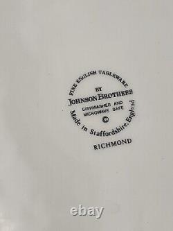 Johnson Brothers Richmond White Dinner Plates Set Of 4