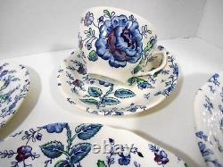 Johnson Brothers Rose Chintz Blue 5 Piece Dinner Set Dinnerware 1995 Rare Vtg