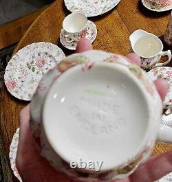 Johnson Brothers Rose Chintz China 90 Pieces