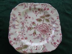 Johnson Brothers Rose Chintz Dinnerware 26 pcs England