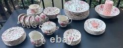 Johnson Brothers Rose Chintz Ironstone made in England68 Piece Black Label O1
