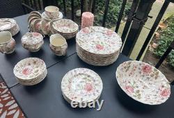 Johnson Brothers Rose Chintz Ironstone made in England68 Piece Black Label O1