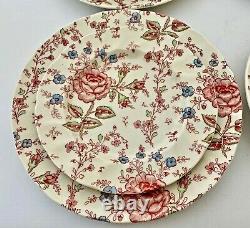 Johnson Brothers Rose Chintz Sixteen Piece Dinnerware Service for Four Pink