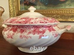 Johnson Brothers STRAWBERRY FAIR Round Covered SOUP TUREEN with Handles NO Ladle