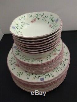 Johnson Brothers Summer Chintz 8 Salad soup Bowls 8 Bread Salad Plates 8 Dinner