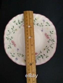 Johnson Brothers Summer Chintz 8 Salad soup Bowls 8 Bread Salad Plates 8 Dinner