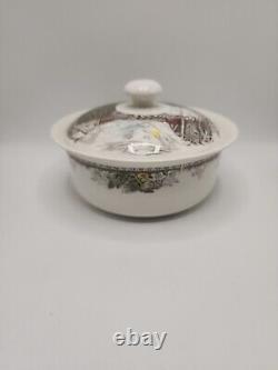 Johnson Brothers The Friendly Village 9 1/8 Inch 2 Quart Covered Casserole