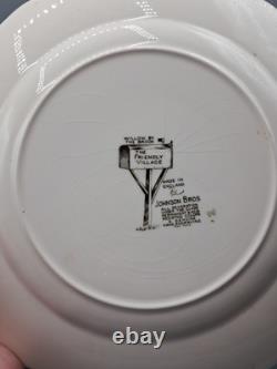 Johnson Brothers The Friendly Village Dinner Plates W Teacups & Saucers