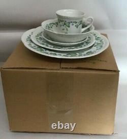 Johnson Brothers VINTAGE BLUE GREEN 20 Piece Set 4 PLACE SETTINGS NEW IN BOX