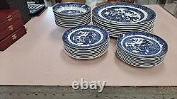 Johnson Brothers Willow Blue Bread & Dinner, Saucers, Bowls and Made in Eng cups