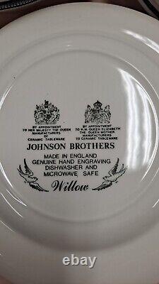 Johnson Brothers Willow Blue Bread & Dinner, Saucers, Bowls and Made in Eng cups