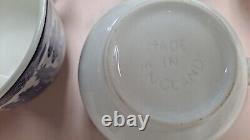 Johnson Brothers Willow Blue Bread & Dinner, Saucers, Bowls and Made in Eng cups