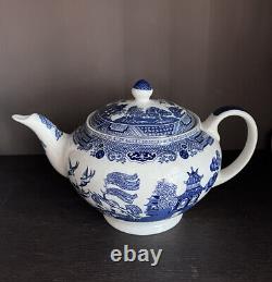 Johnson Brothers Willow Blue Tea Pot Mint Condition