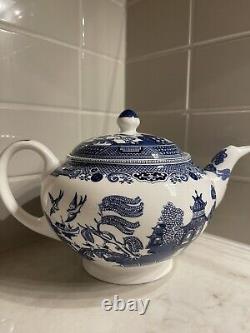 Johnson Brothers Willow Blue Teapot England