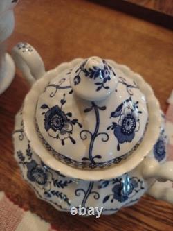 Johnson brothers china dinnerware sets vintage