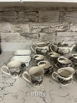 LOT Johnson Brothers Friendly Village 48 Piece Set