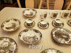 LOT Johnson Brothers Friendly Village 57 Piece Set