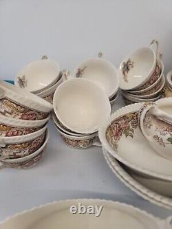 Lot Of 100+ VTG JOHNSON BROS England China DEVONSHIRE Plates, Platters, Cups +