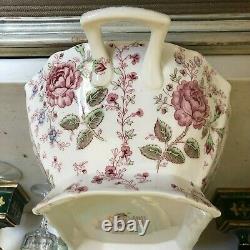 Lovely Johnson Bros Huge Rose Chintz Soup Tureen