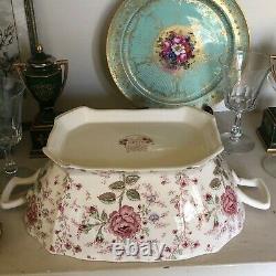 Lovely Johnson Bros Huge Rose Chintz Soup Tureen