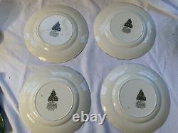 Merry Christmas Johnson Brothers Set of 4 Dinner / Buffer Plates 10 3/4