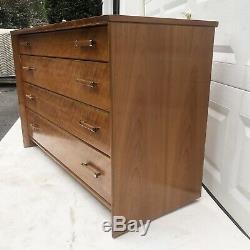 Mid-Century Chest of Drawers by Renzo Rutili for Johnson Brothers
