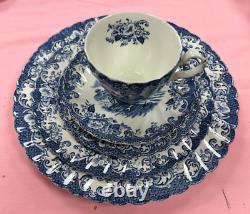 NEW-Vintage-Set of 47PCS. Johnson Brothers Coaching Scenes Dinnerware Set. Engla