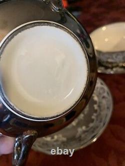 Pareek Johnson Bros. Mirror Lustre Rare Soup Bowls & Drip Saucers Free Shipping