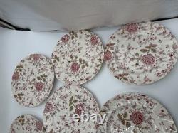 ROSE? CHINTZ JOHNSON BROS ENGLAND Set of 8 Dinner Plates