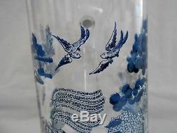 Rare Johnson Brothers Blue Willow Pattern Glass Pitcher 7 1/2 Tall Exc w1s6