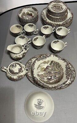 SEVEN Johnson Brothers Heritage Hall Brown 5-Piece Settings + Serving Dishes