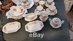 S small chipJohnson Brothers Fresh Fruit China service for 8 Excellent condition