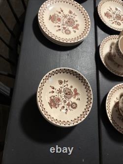 Set Of 35 Johnson Bros Old Granite Jamestown Staffordshire Made England Brown