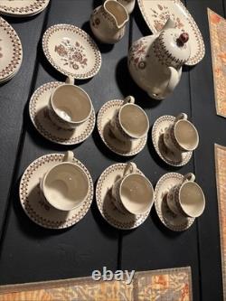 Set Of 35 Johnson Bros Old Granite Jamestown Staffordshire Made England Brown